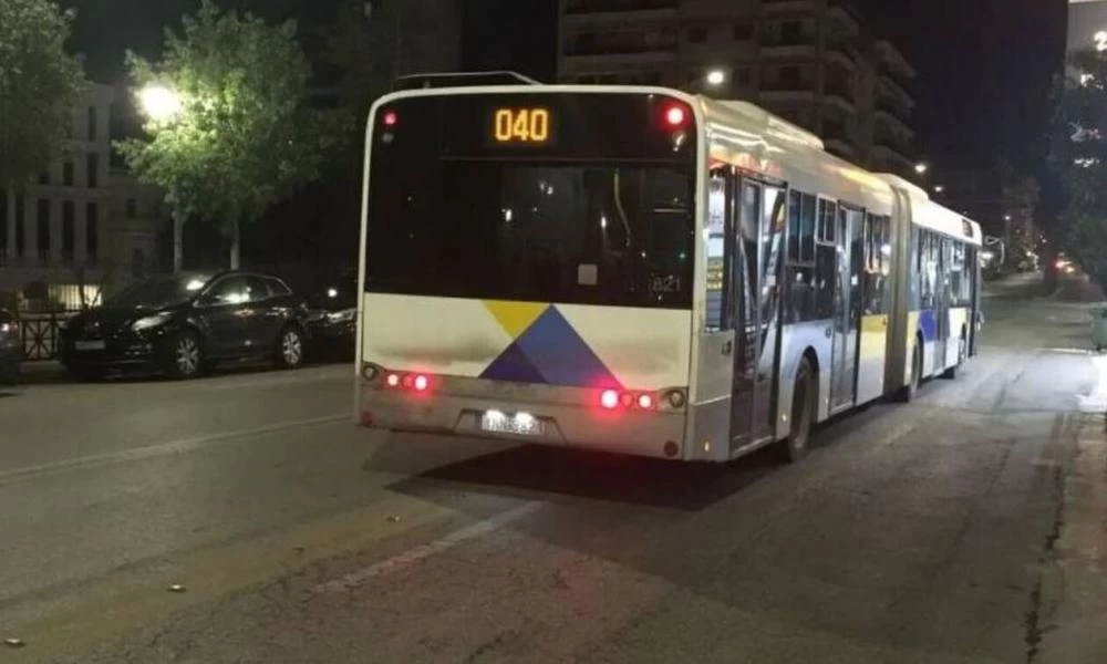 Τον "γολγοθά" βίωσαν δεκάδες επιβάτες τα ξημερώματα–Λεωφορείο ακινητοποιήθηκε λόγω τεχνικού προβλήματος